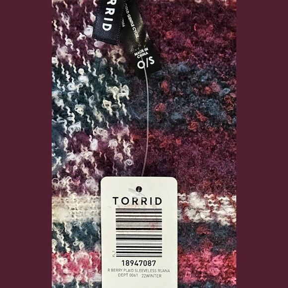 TORRID NEW Plus Size Cold Weather RUANA Sweater. - Picture 12 of 16